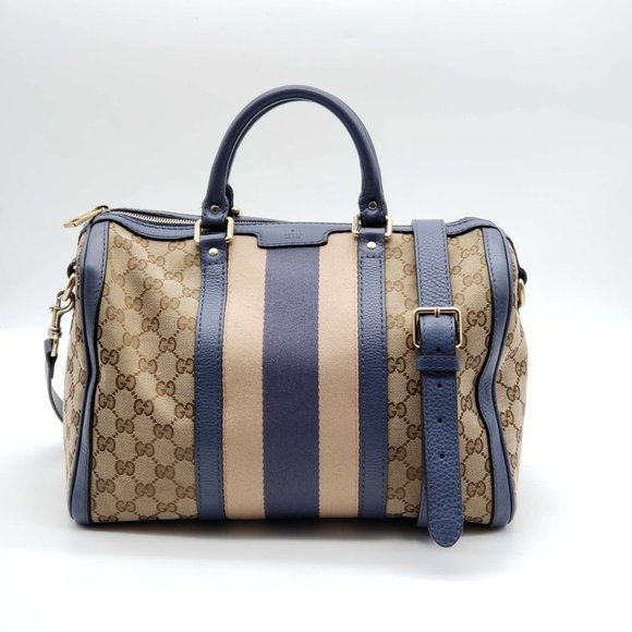 Authentic Gucci Canvas Vintage Medium CrossbodyBag - Picture 2 of 16